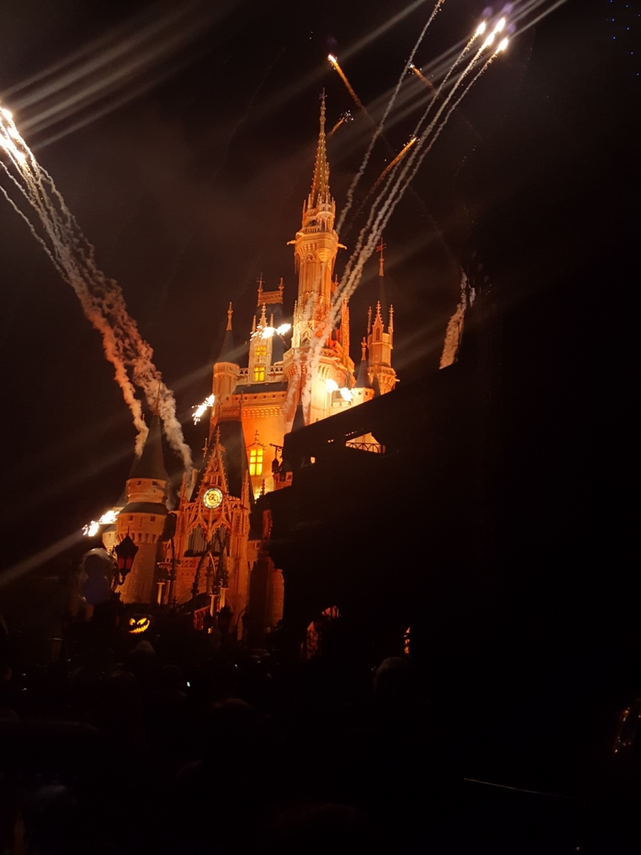 Mickey's Not-So-Scary Halloween Party fireworks