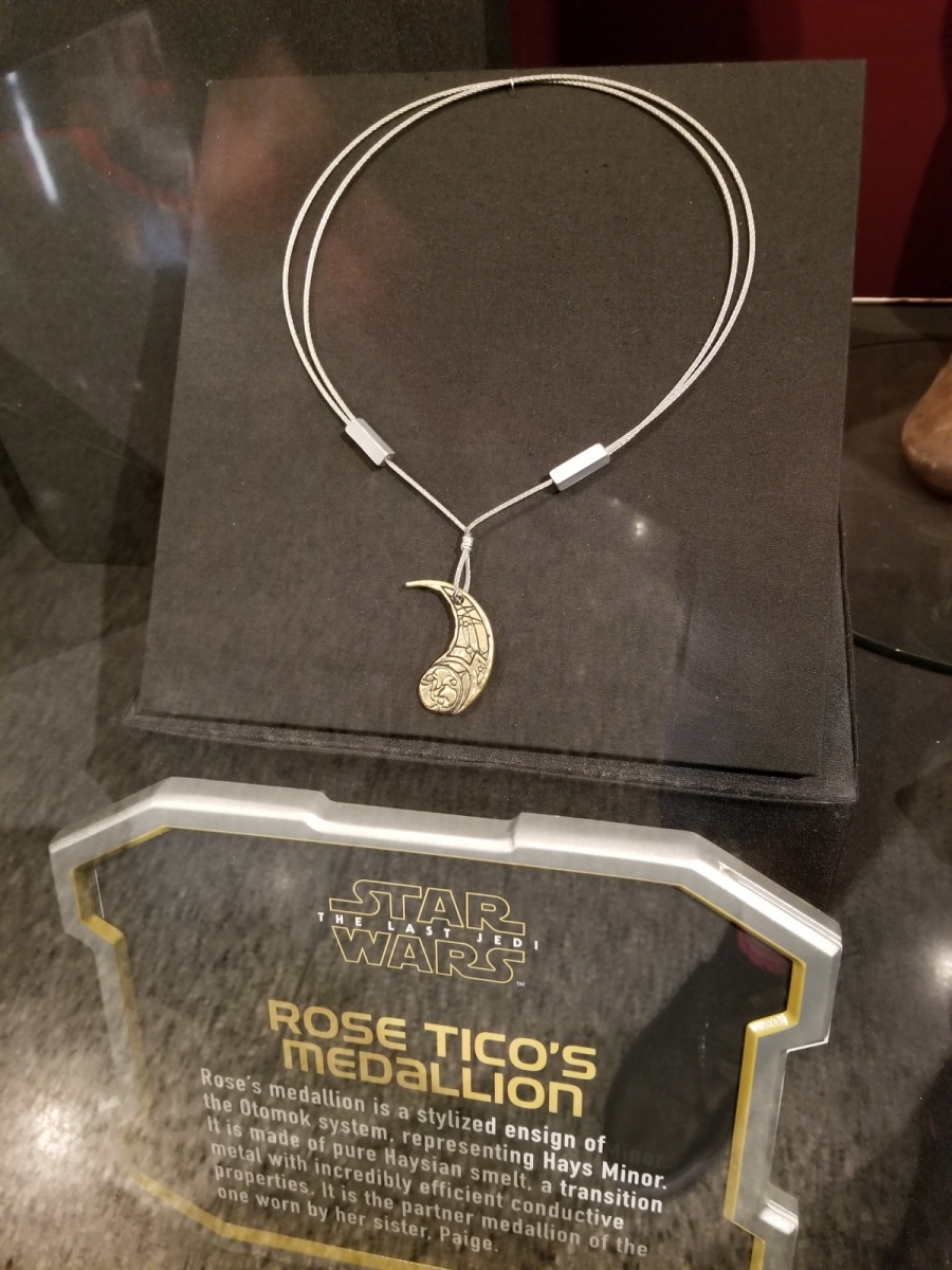 Rose Tico necklace