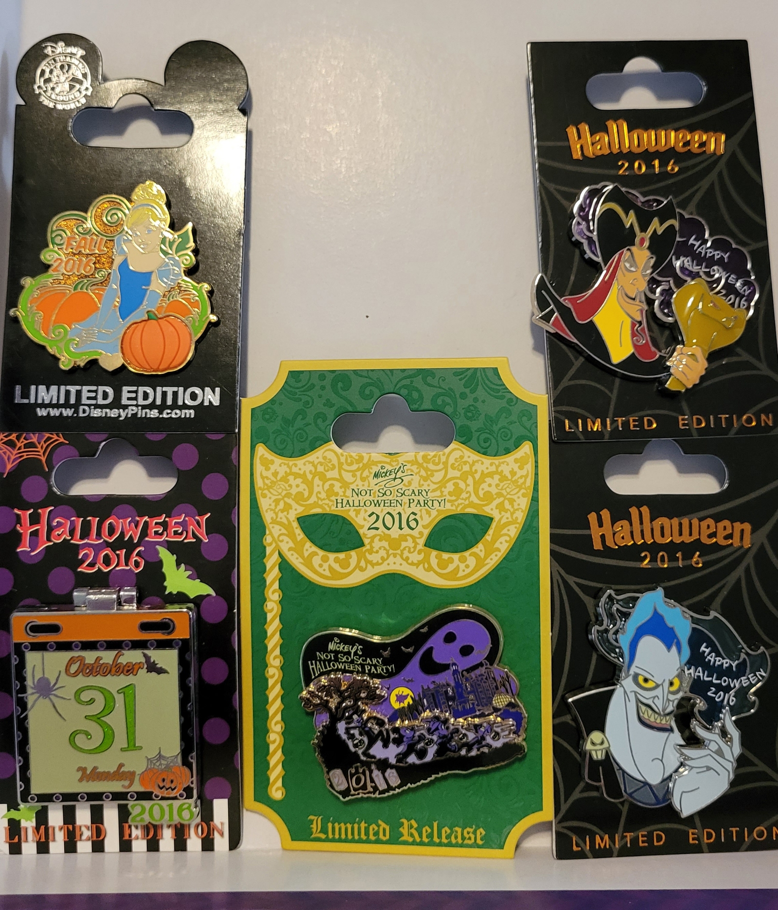 2016 Halloween and Fall Disney Pins