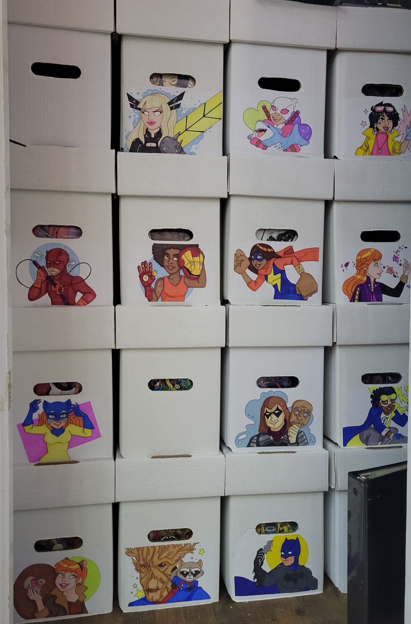 comic boxes, art by Jennifer Bennett